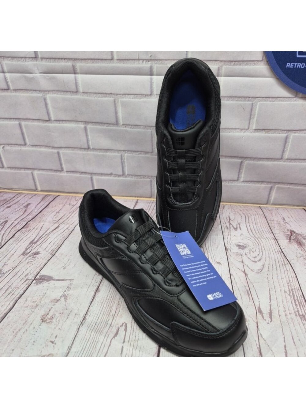 Shoes For Crews Womens Entree II Black Slip Resistant Slip-On Sneakers 7.5~ NEW - Picture 1 of 9
